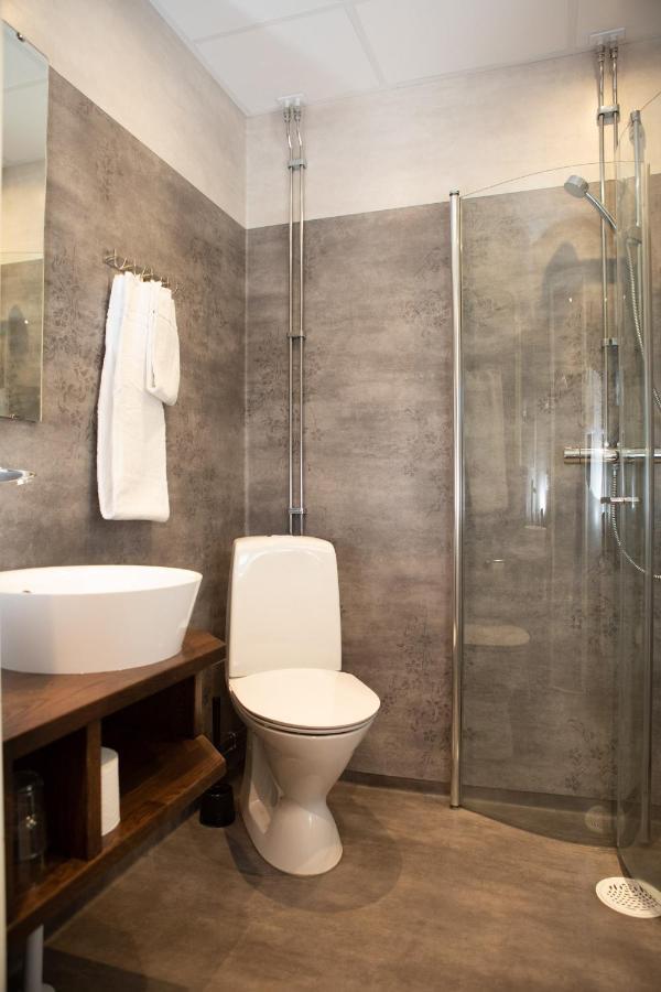 Gylle Hotell & Restaurang Broedernas Borlänge Buitenkant foto