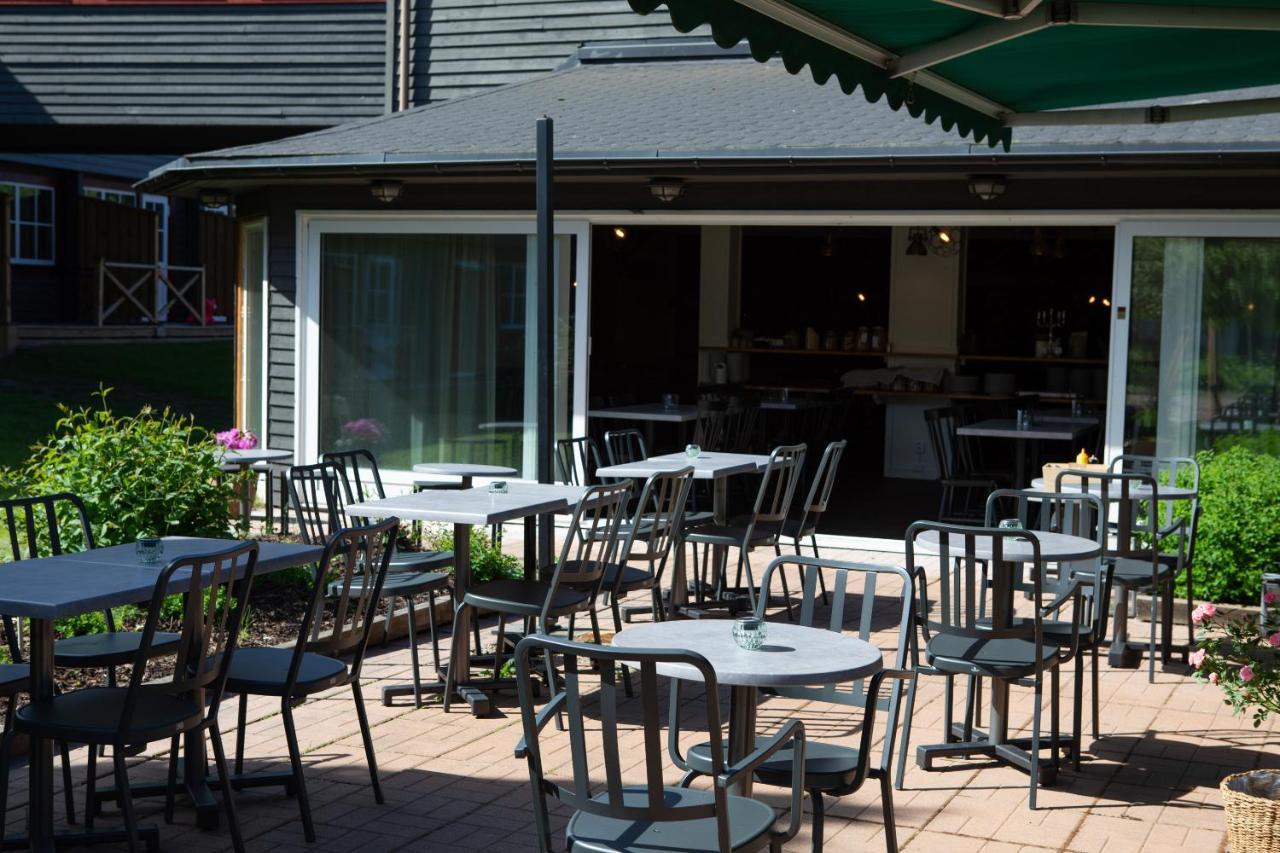 Gylle Hotell & Restaurang Broedernas Borlänge Buitenkant foto