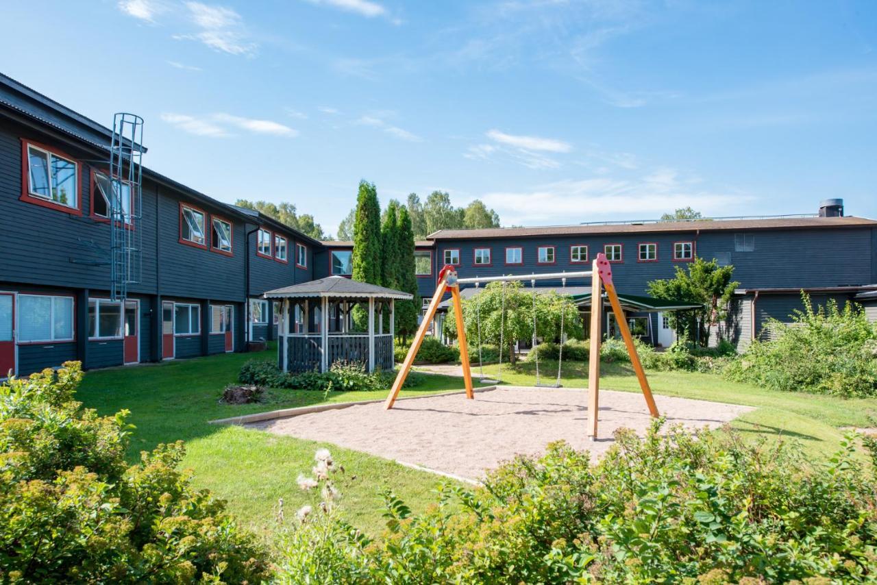 Gylle Hotell & Restaurang Broedernas Borlänge Buitenkant foto