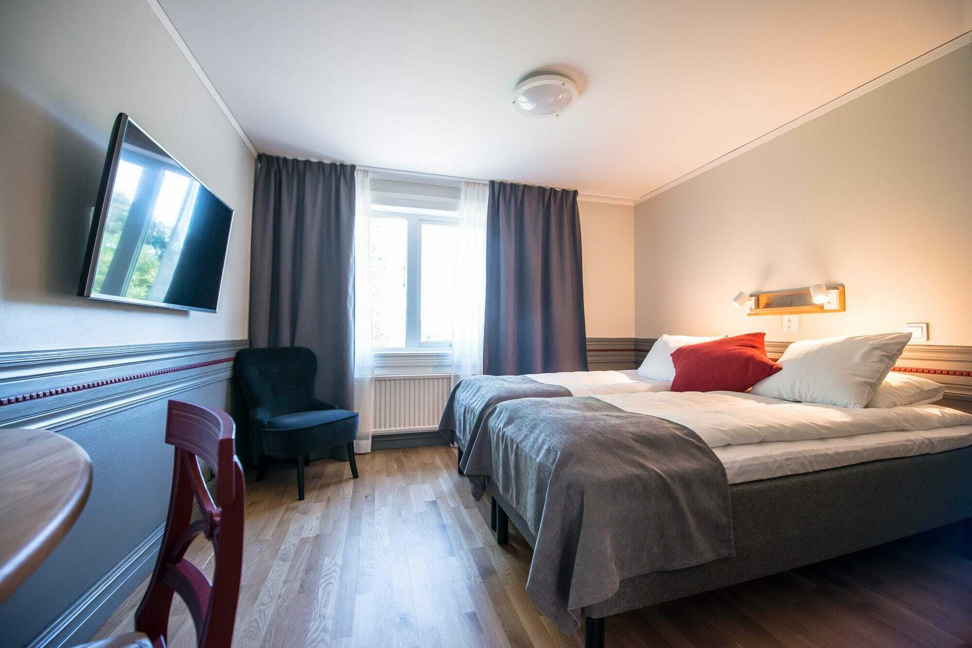 Gylle Hotell & Restaurang Broedernas Borlänge Buitenkant foto