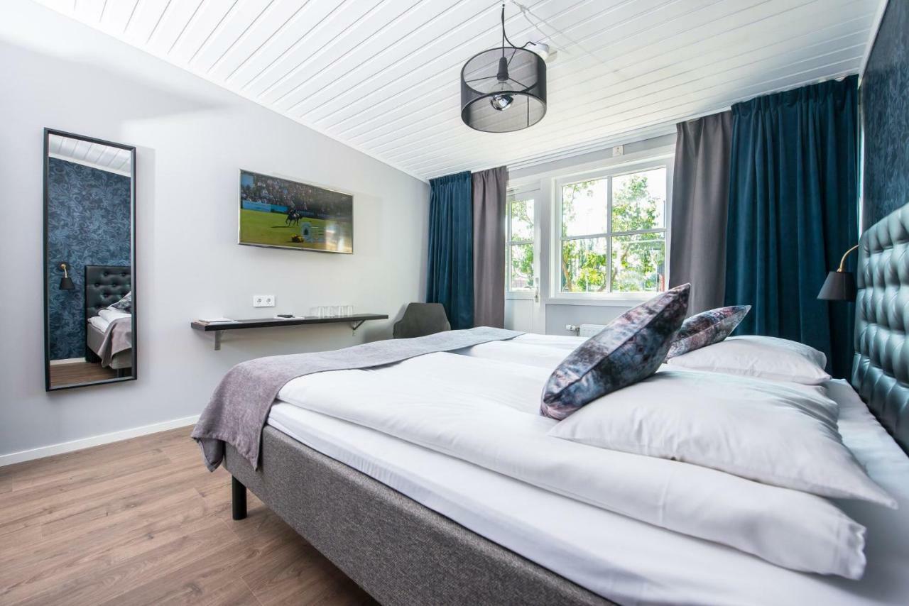 Gylle Hotell & Restaurang Broedernas Borlänge Buitenkant foto
